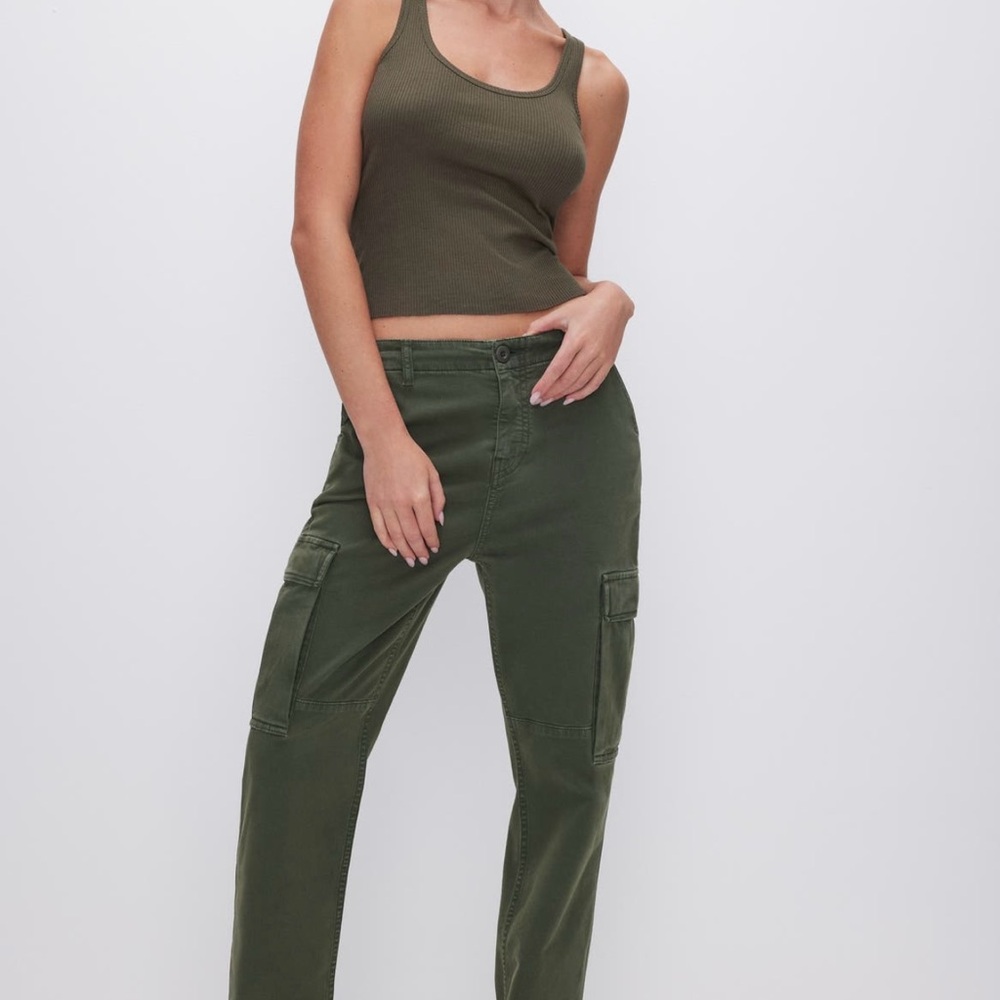 NWT GOOD AMERICAN - Uniform Twill Cargo Pants - $159 - Size 2